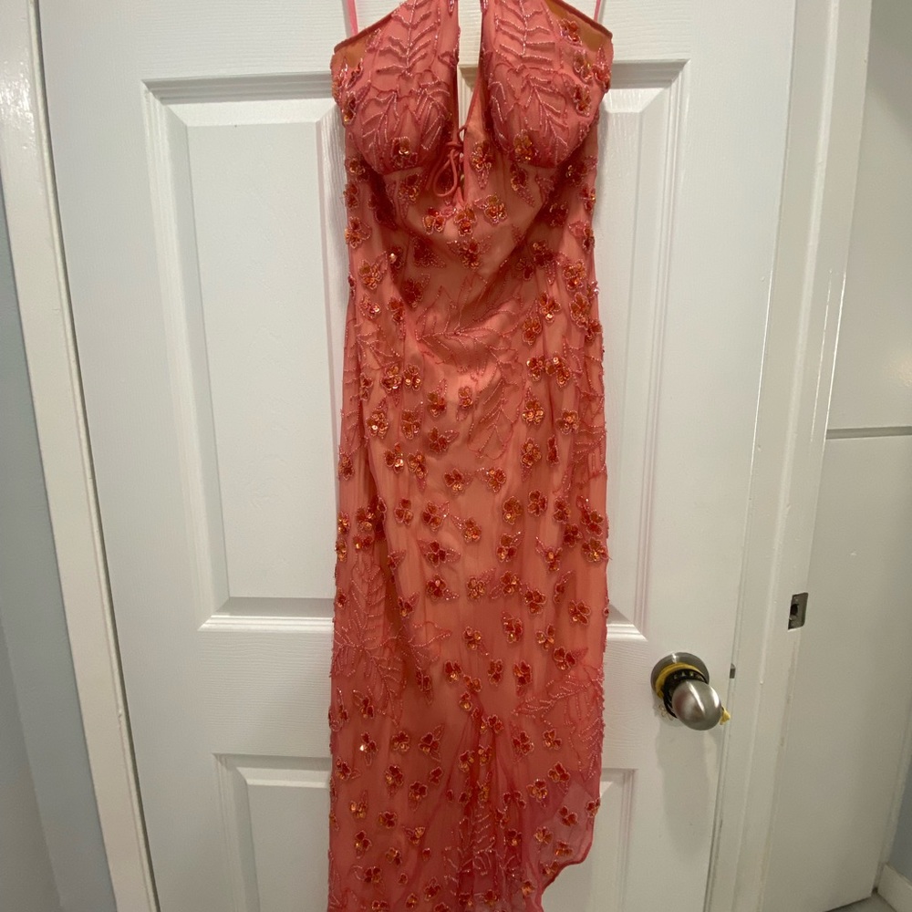 A length beaded gown.